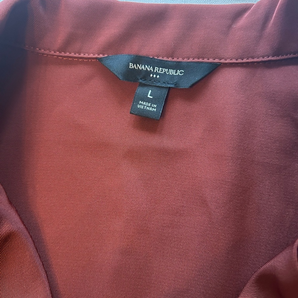 Banana Republic Deep Red Satin Blouse - Picture 6 of 12